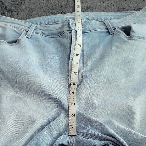 Old Navy Women's High Rise Wow Straight Jeans - Picture 11 of 12